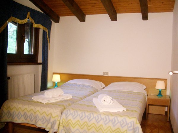 Apartments Lake Idro, rent apartment A - bedroom 7