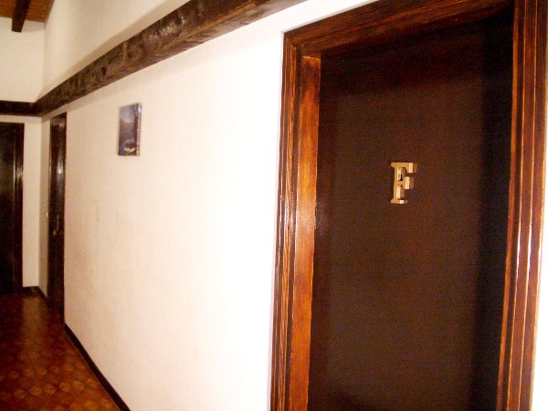 Apartments Lake Idro, rent apartment F - corridor 2