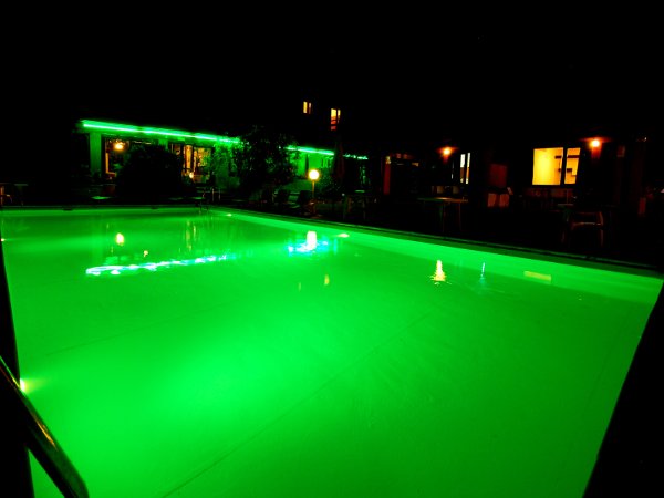 Apartments Lake Idro, rent apartment F with pool 1