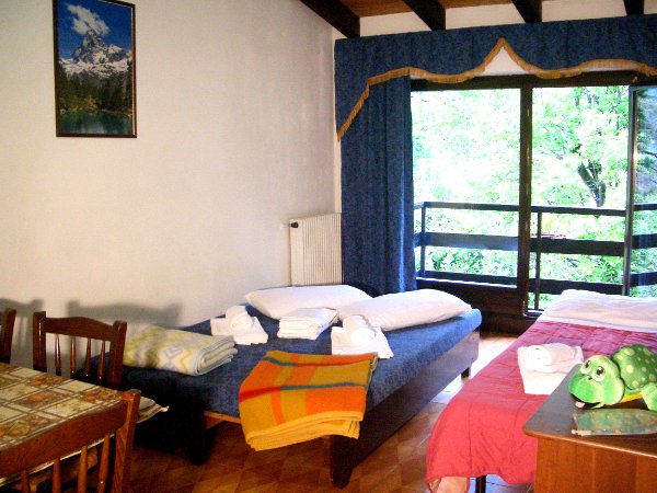 Apartments Lake Idro, rent apartment G - living room 6