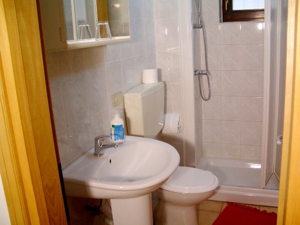 Houses Lake Idro, rent home A - toilet 5
