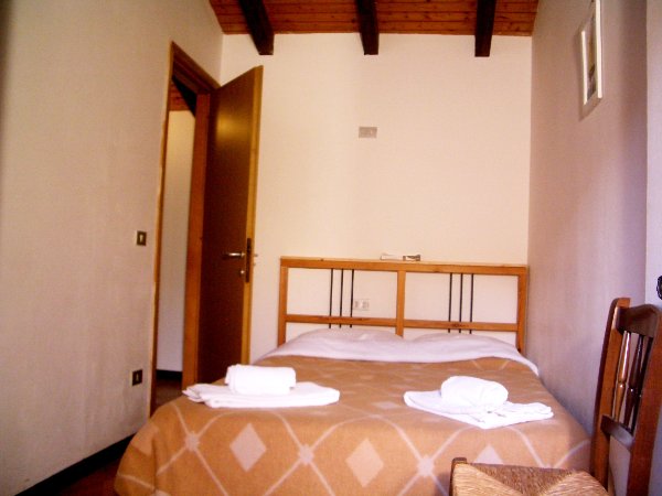 Houses Lake Idro, rent home C - bedroom 2 - 9